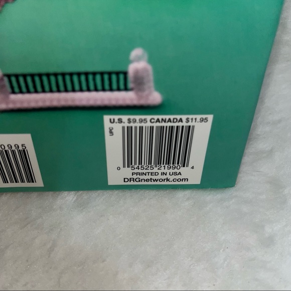 The Needlecraft shop Hometown villages by Gina Woods - Picture 8 of 9